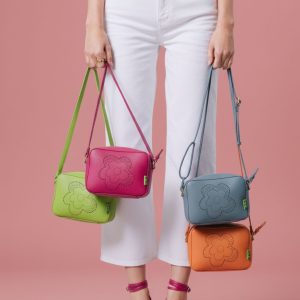 Alternative view of Bandolera Agatha Ruiz de la Prada  flor calada  naranja