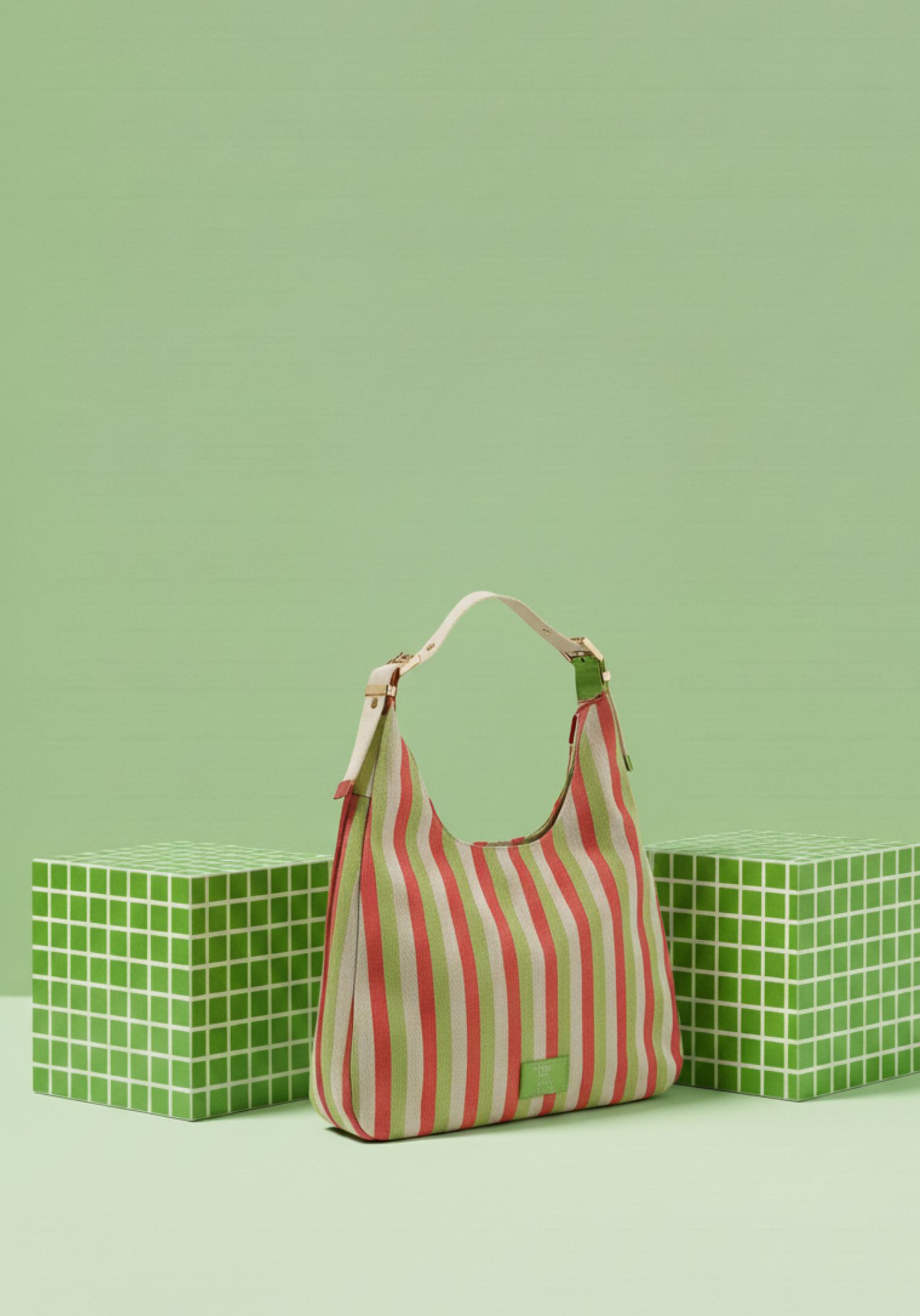 Bolso Hobo Agatha Ruiz de la Prada en Lona con Líneas Vibrantes