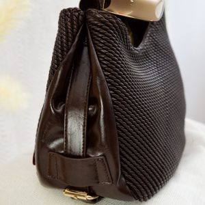 Alternative view of Bolso góndola Noco texturizado chocolate